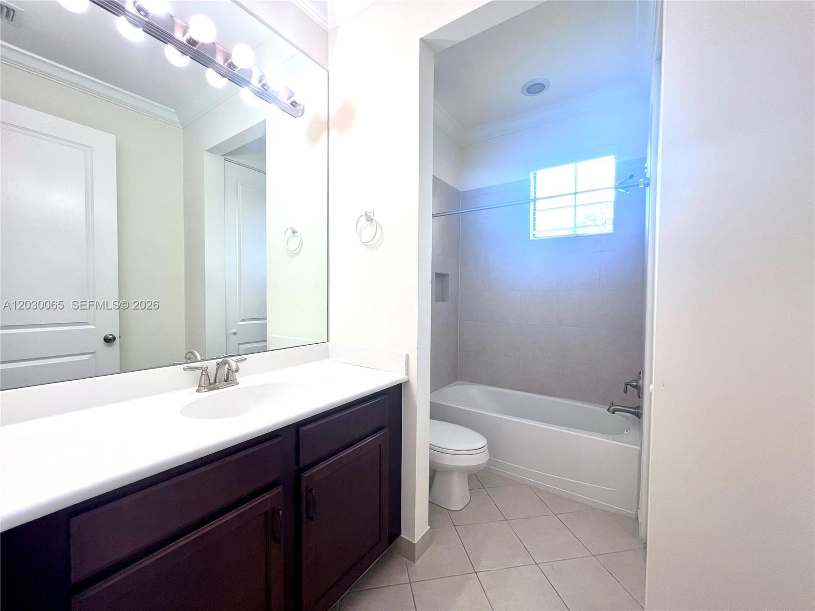 3381 NW 125th Ave, Sunrise FL 33323