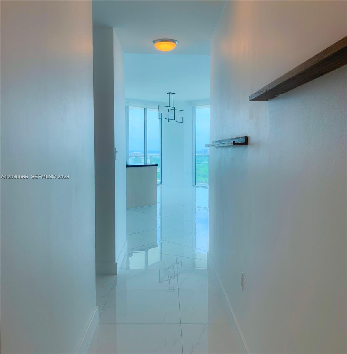 79 SW 12th St #3201-S, Miami FL 33130