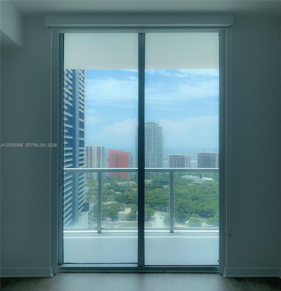 79 SW 12th St #3201-S, Miami FL 33130