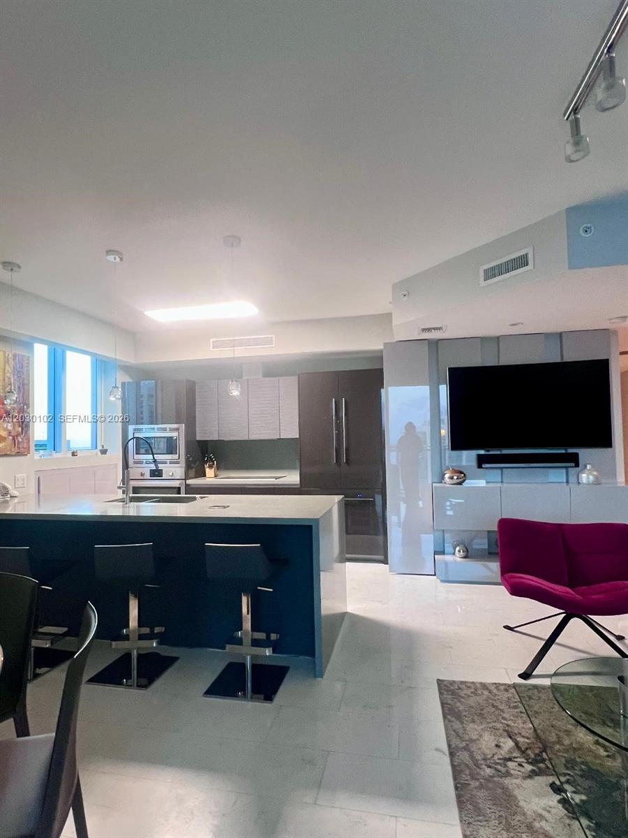 1080 Brickell Ave #3600, Miami FL 33131