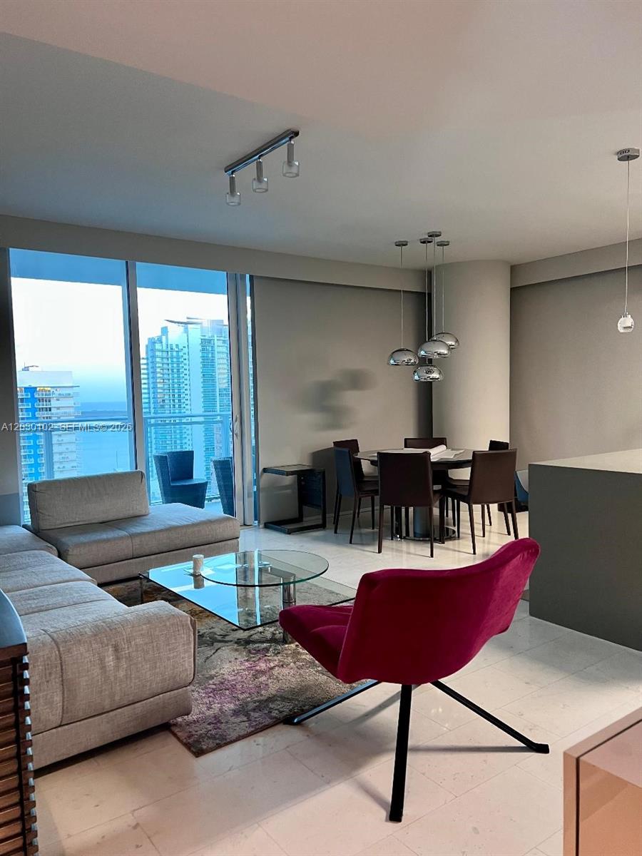 1080 Brickell Ave #3600, Miami FL 33131