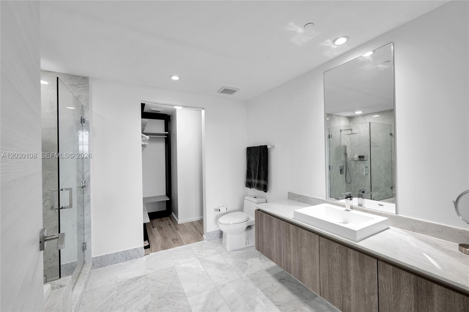 801 S Miami Ave #4602, Miami FL 33130