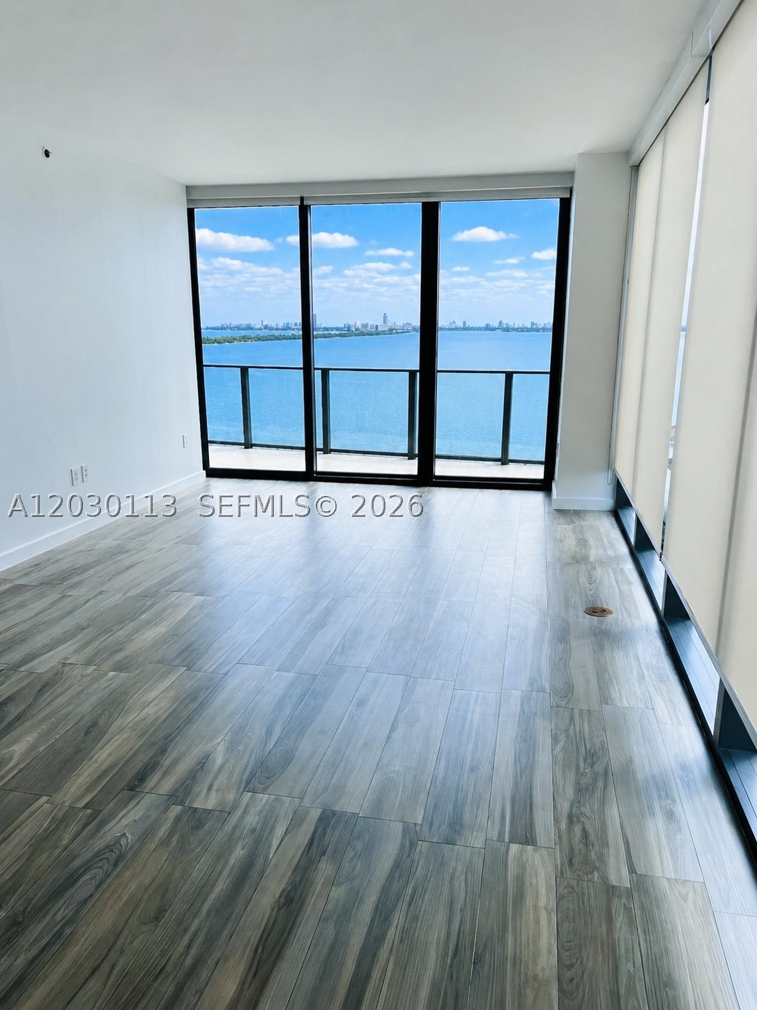 460 NE 28th St #1408, Miami FL 33137