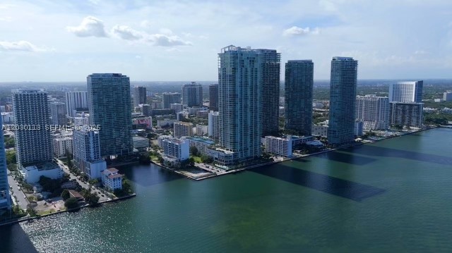 460 NE 28th St #1408, Miami FL 33137