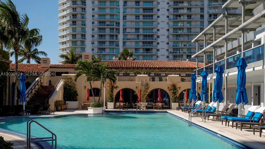 5959 Collins Ave #807, Miami Beach FL 33140