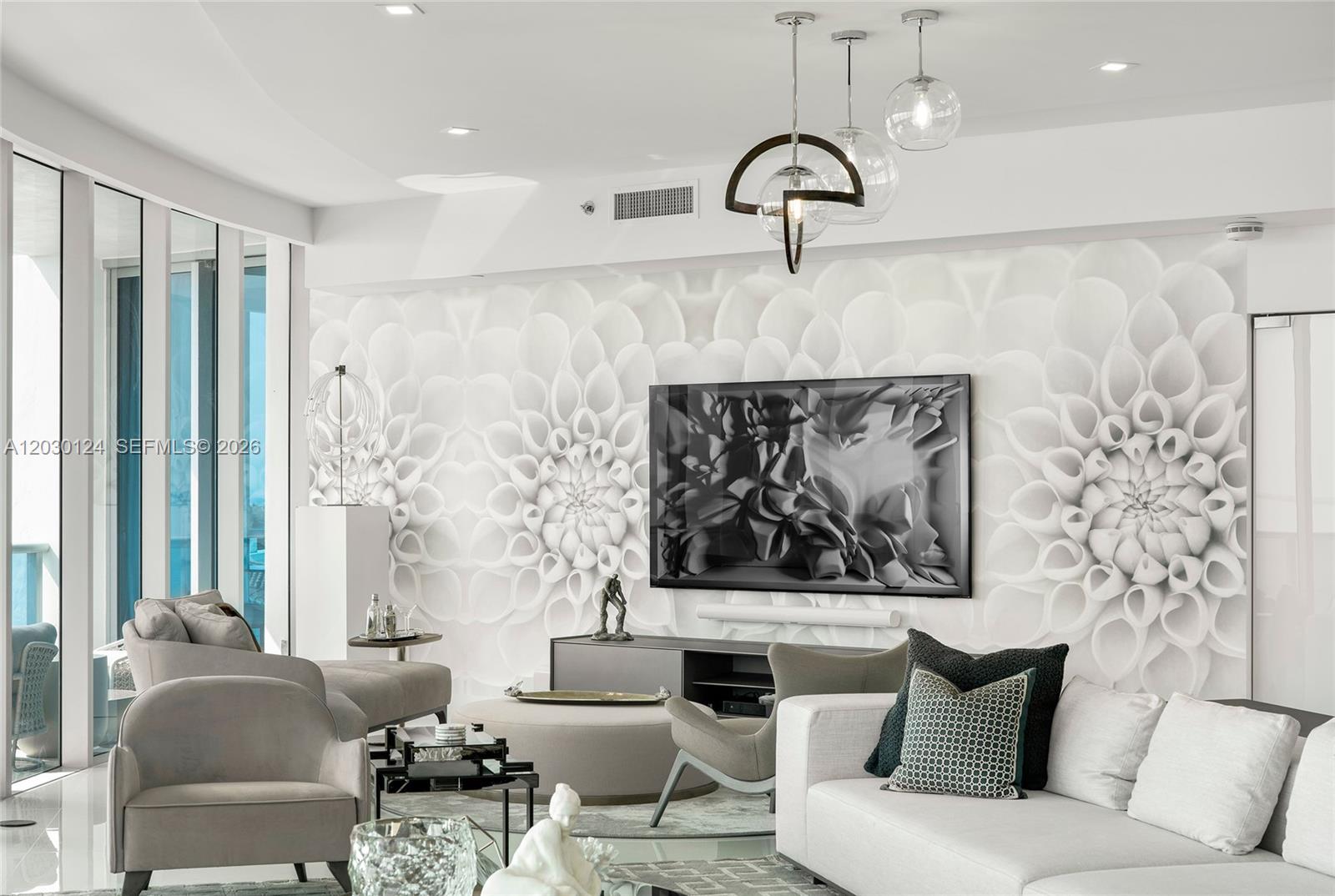 5959 Collins Ave #807, Miami Beach FL 33140