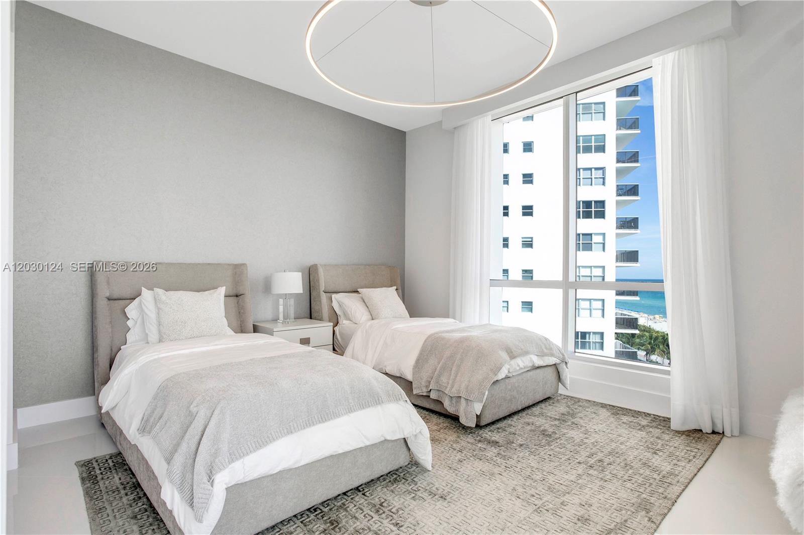 5959 Collins Ave #807, Miami Beach FL 33140