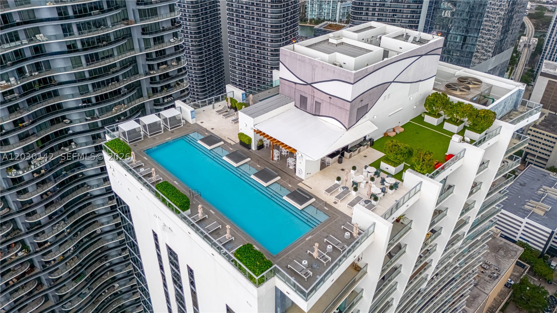 1010 Brickell Ave #2905, Miami FL 33131