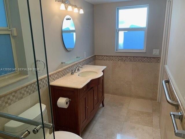 423 Alhambra Cir, Coral Gables FL 33134