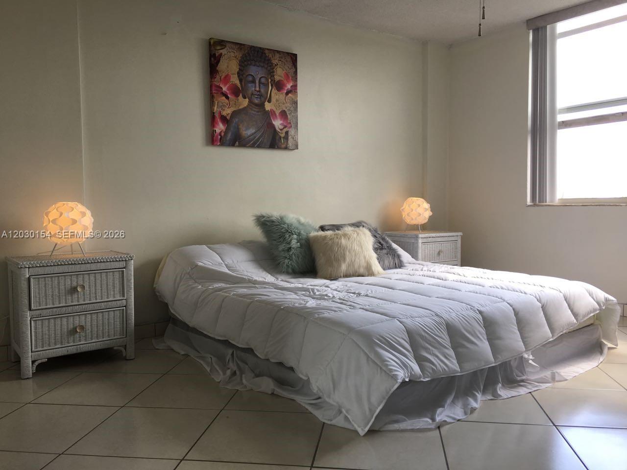 3660 NE 166th St #611, North Miami Beach FL 33160