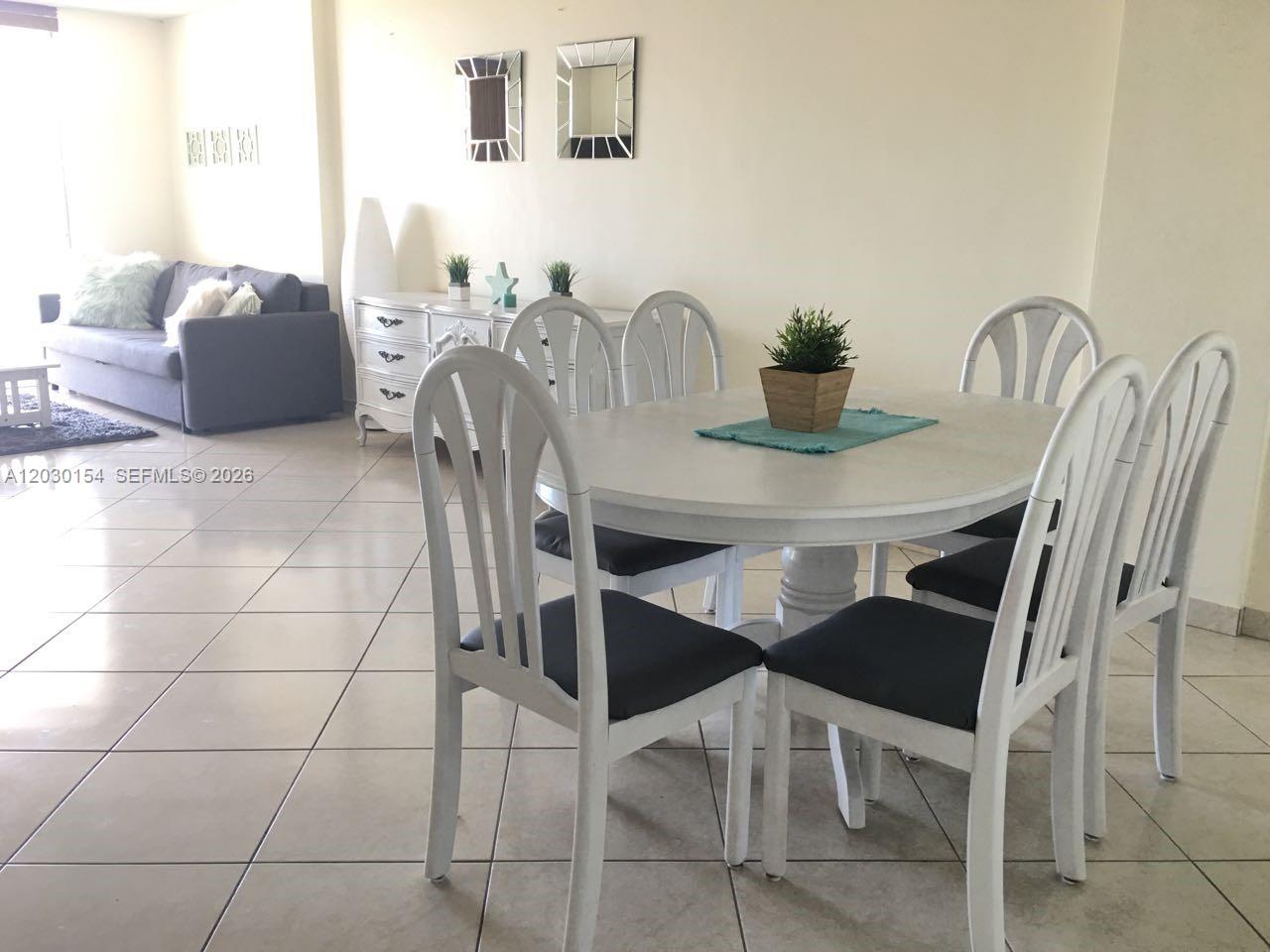 3660 NE 166th St #611, North Miami Beach FL 33160