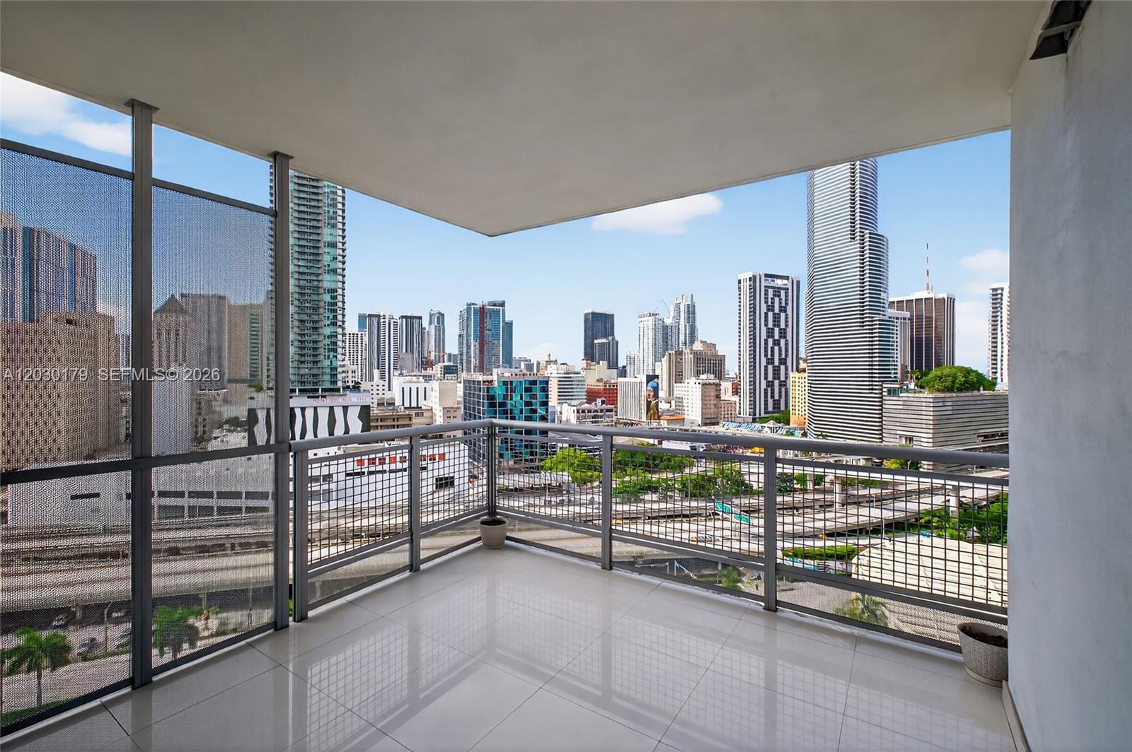 350 S Miami Ave #1705, Miami FL 33130