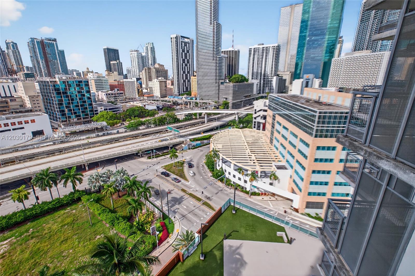 350 S Miami Ave #1705, Miami FL 33130