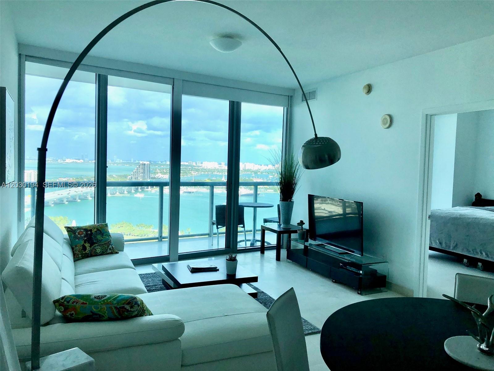 888 Biscayne Blvd #2911, Miami FL 33132