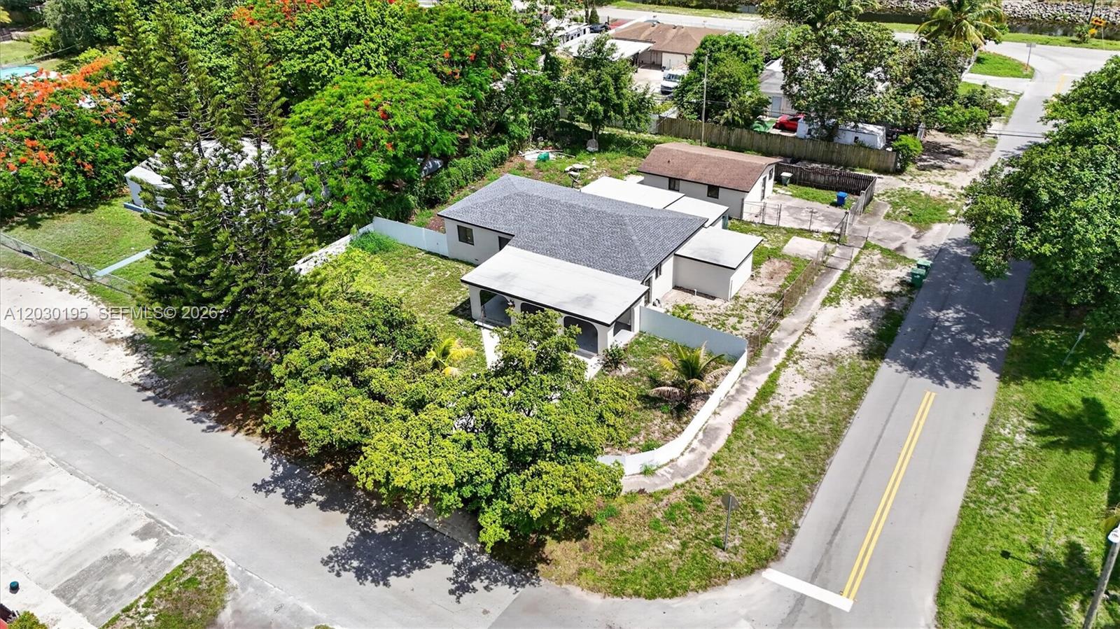 900 Superior St, Opa Locka FL 33054