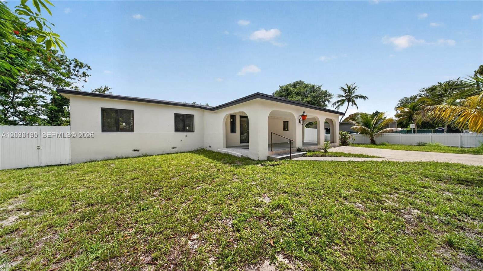 900 Superior St, Opa Locka FL 33054