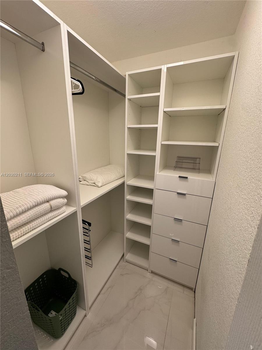 50 NE 209th Ter, Miami Gardens FL 33179