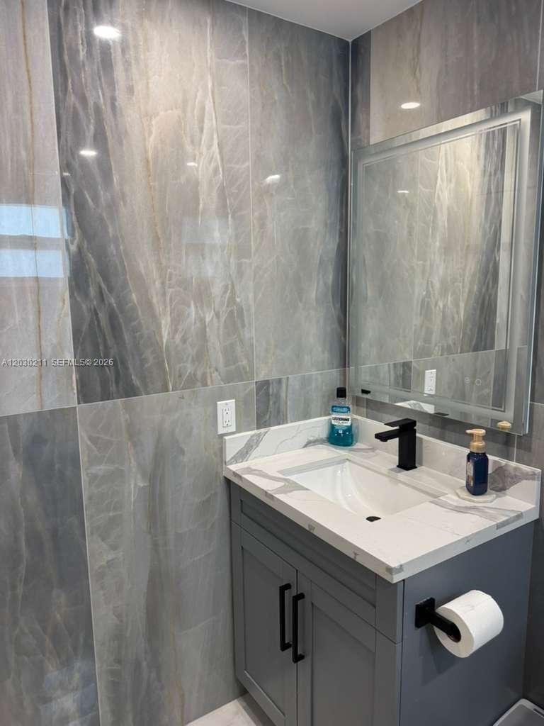 50 NE 209th Ter, Miami Gardens FL 33179