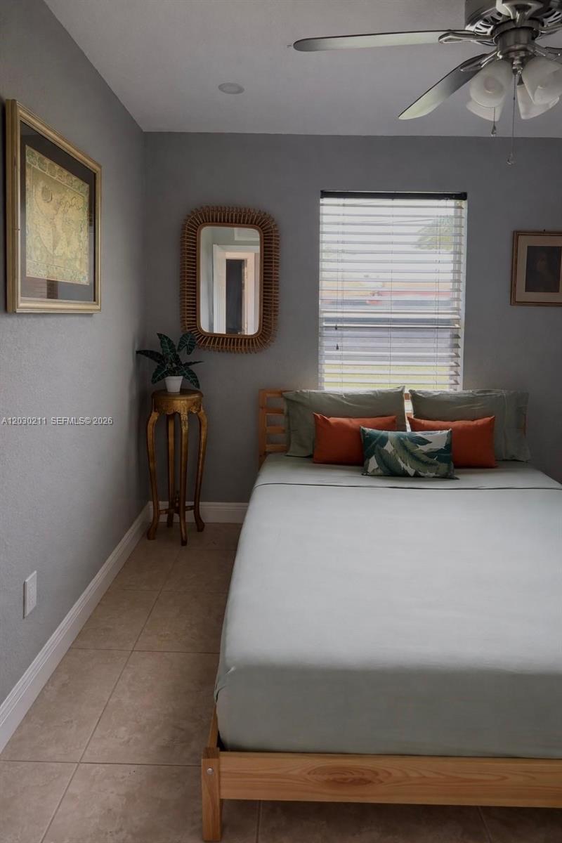 50 NE 209th Ter, Miami Gardens FL 33179