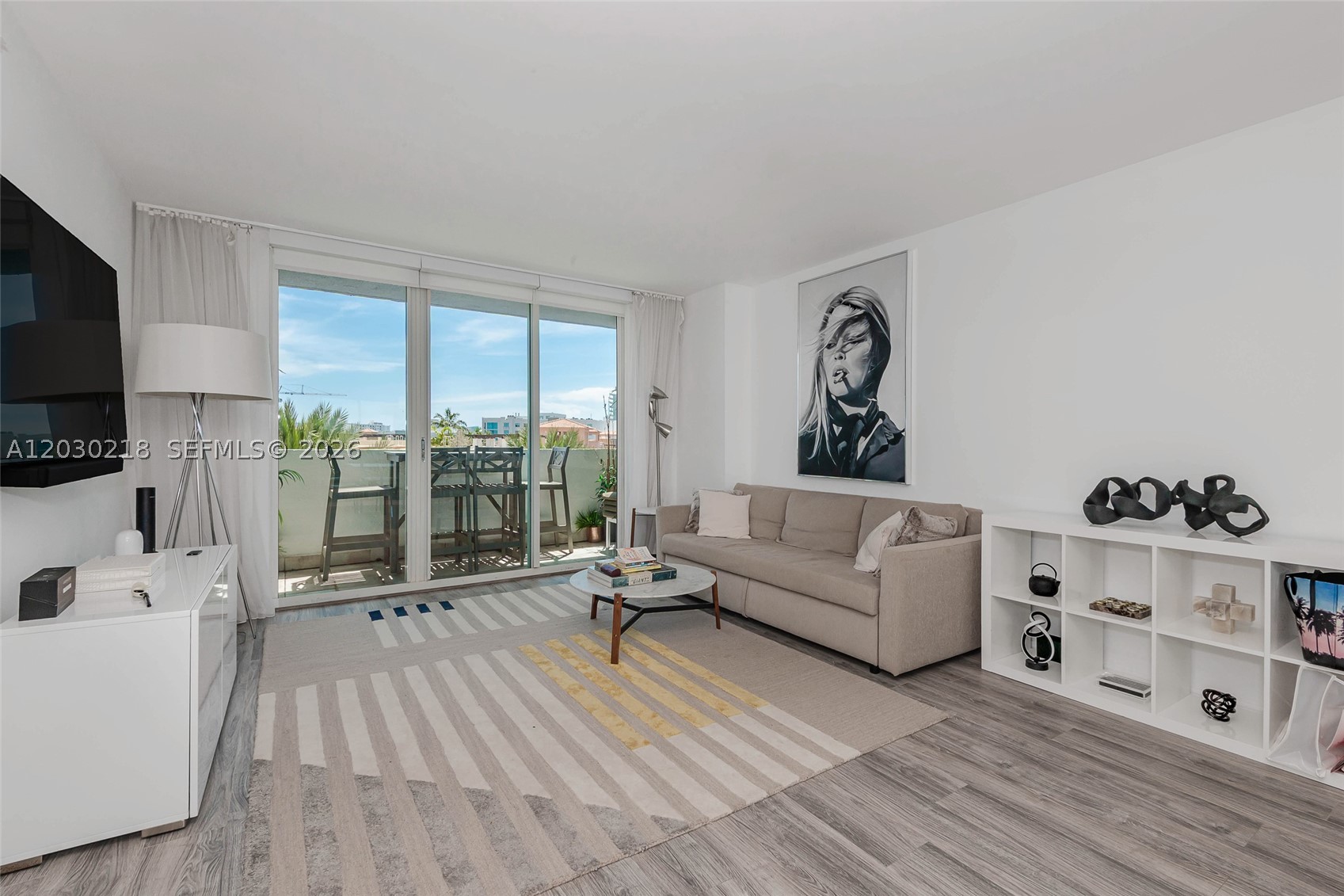 90 Alton Rd #607, Miami Beach FL 33139