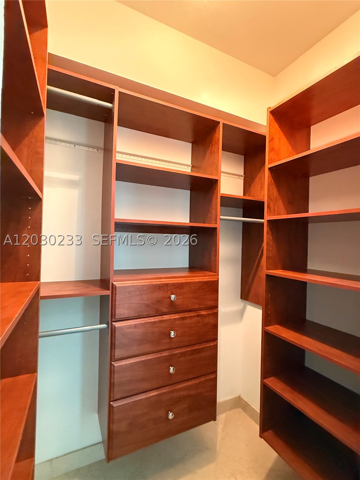 335 S BISCAYNE BLVD #2908, Miami FL 33131