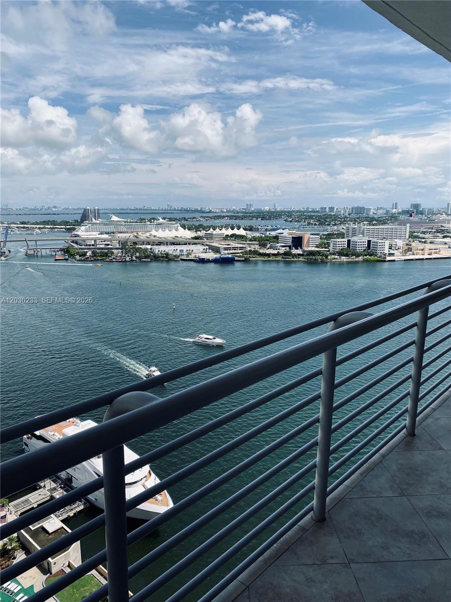 335 S BISCAYNE BLVD #2908, Miami FL 33131