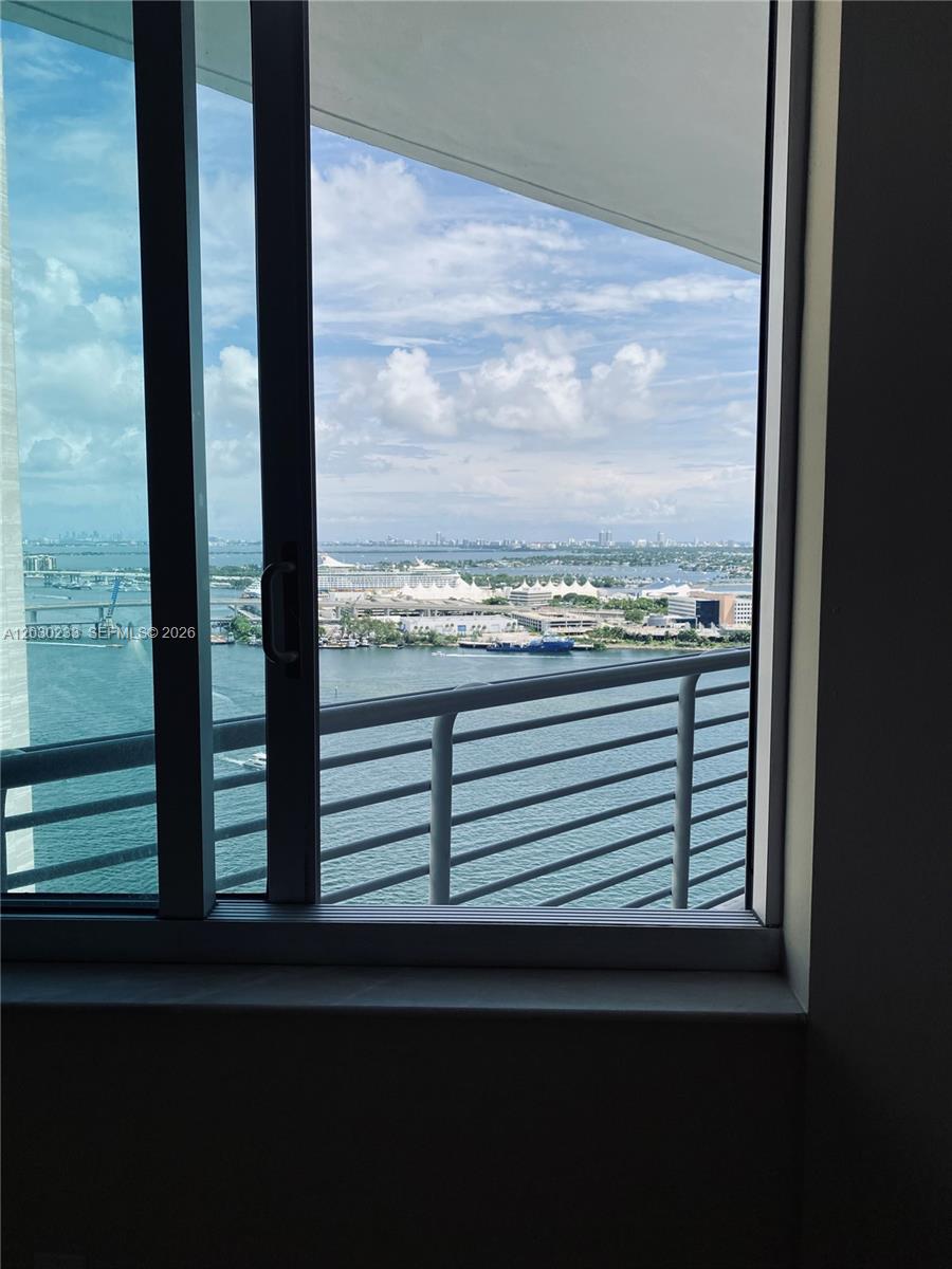 335 S BISCAYNE BLVD #2908, Miami FL 33131