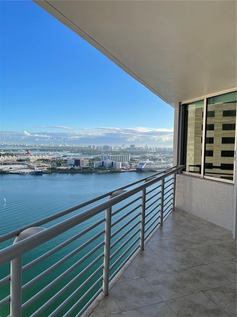 335 S BISCAYNE BLVD #2908, Miami FL 33131
