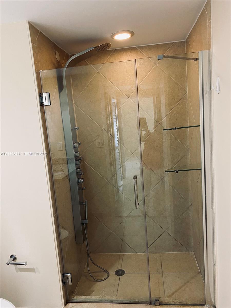 335 S BISCAYNE BLVD #2908, Miami FL 33131
