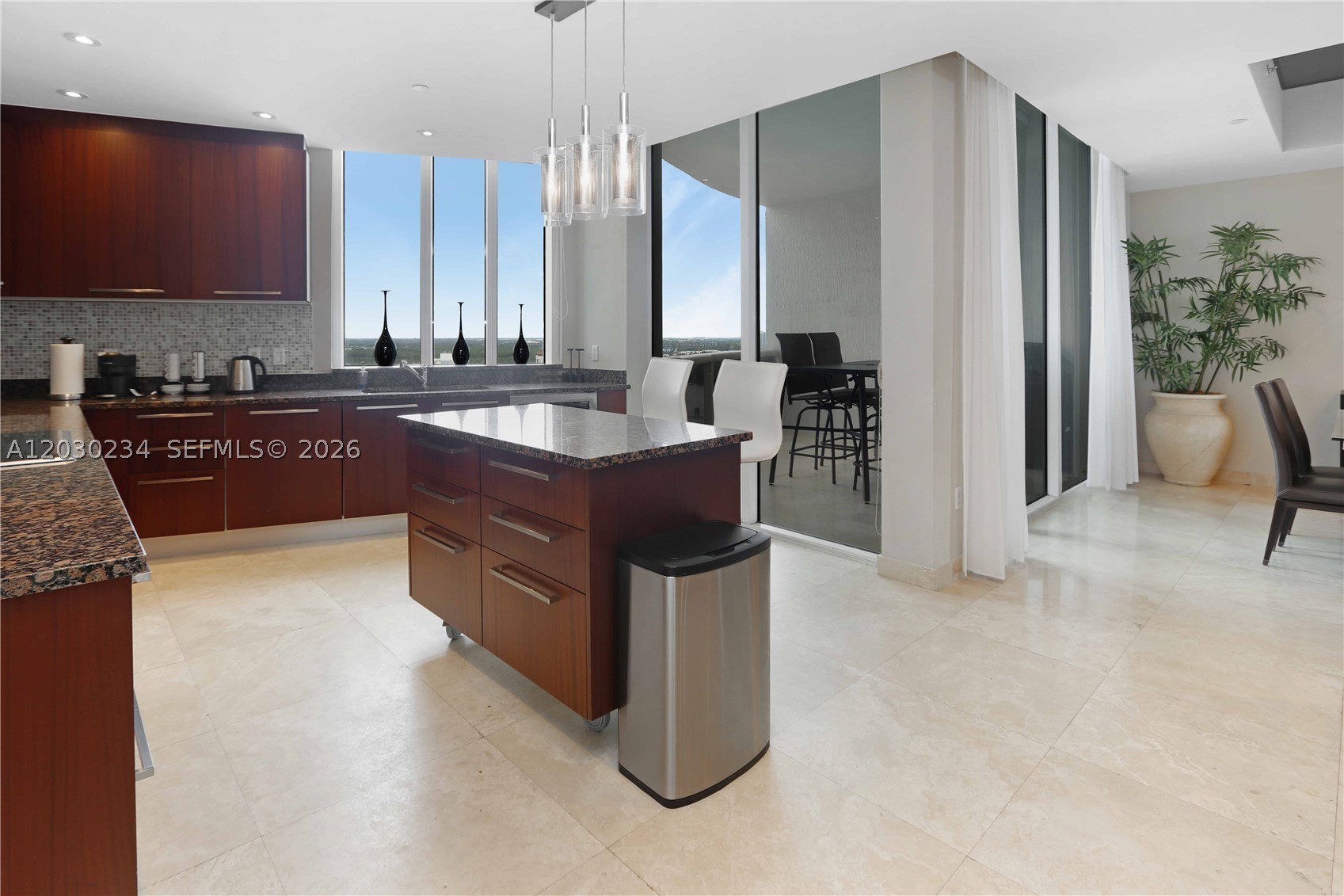15901 Collins Ave #2004, Sunny Isles Beach FL 33160