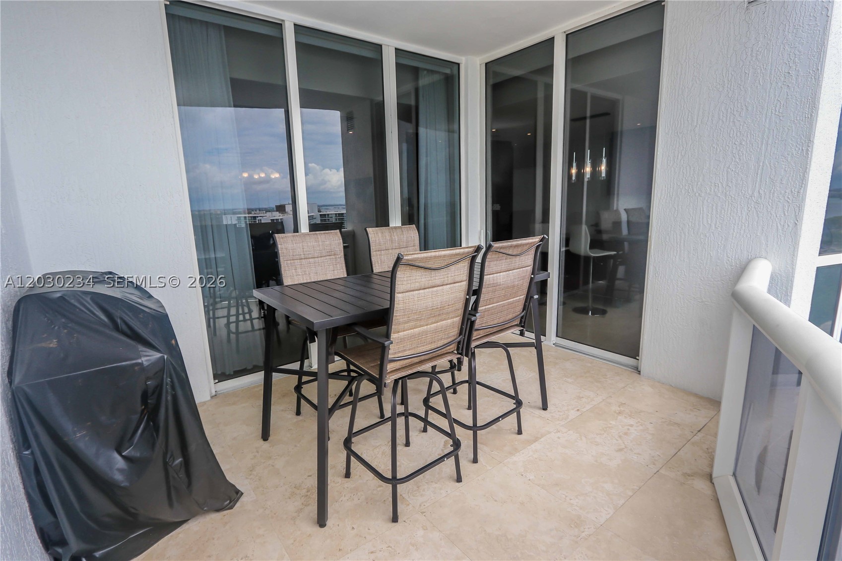 15901 Collins Ave #2004, Sunny Isles Beach FL 33160