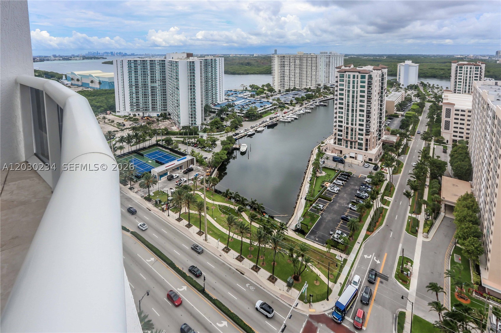 15901 Collins Ave #2004, Sunny Isles Beach FL 33160