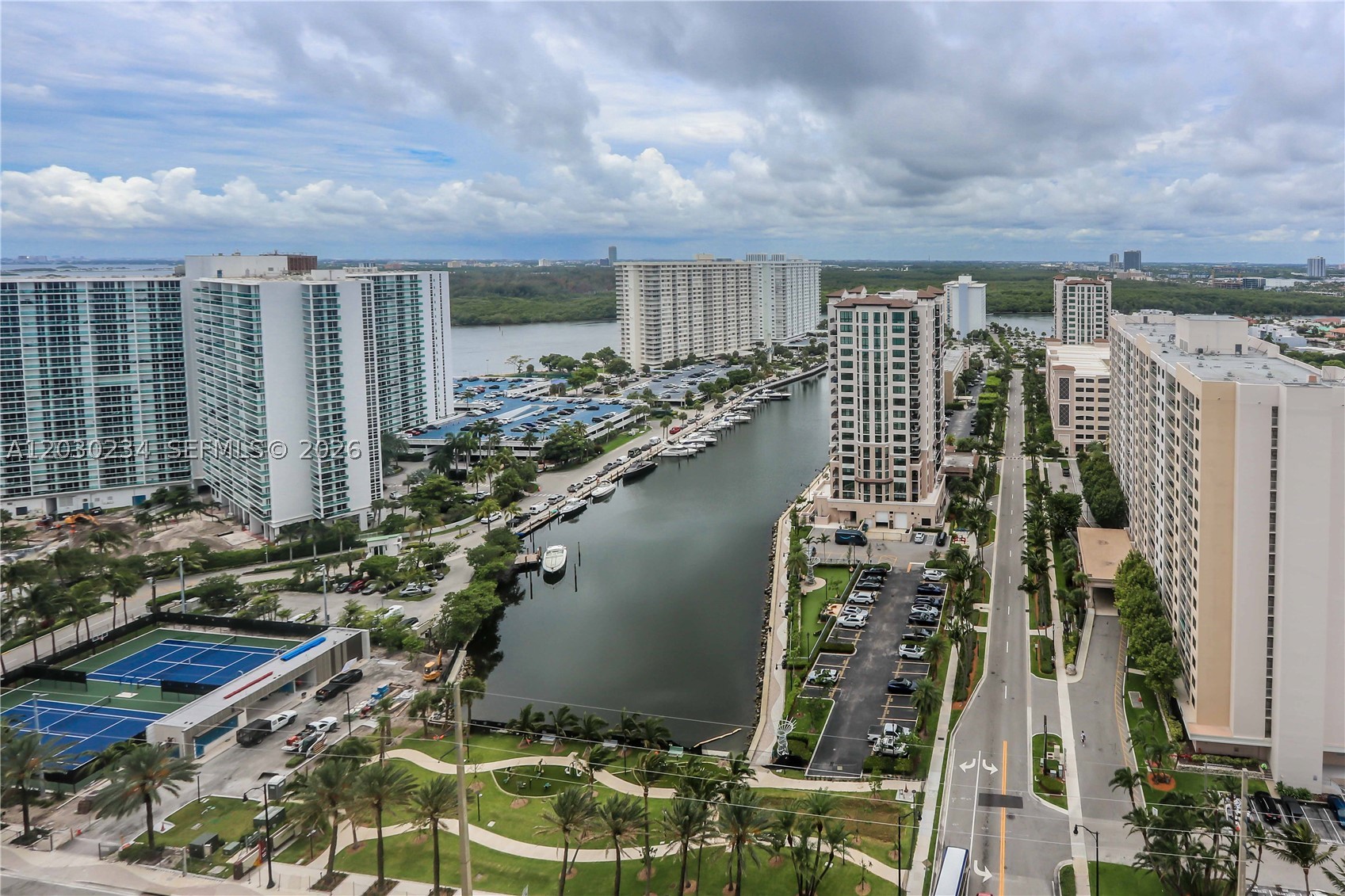 15901 Collins Ave #2004, Sunny Isles Beach FL 33160
