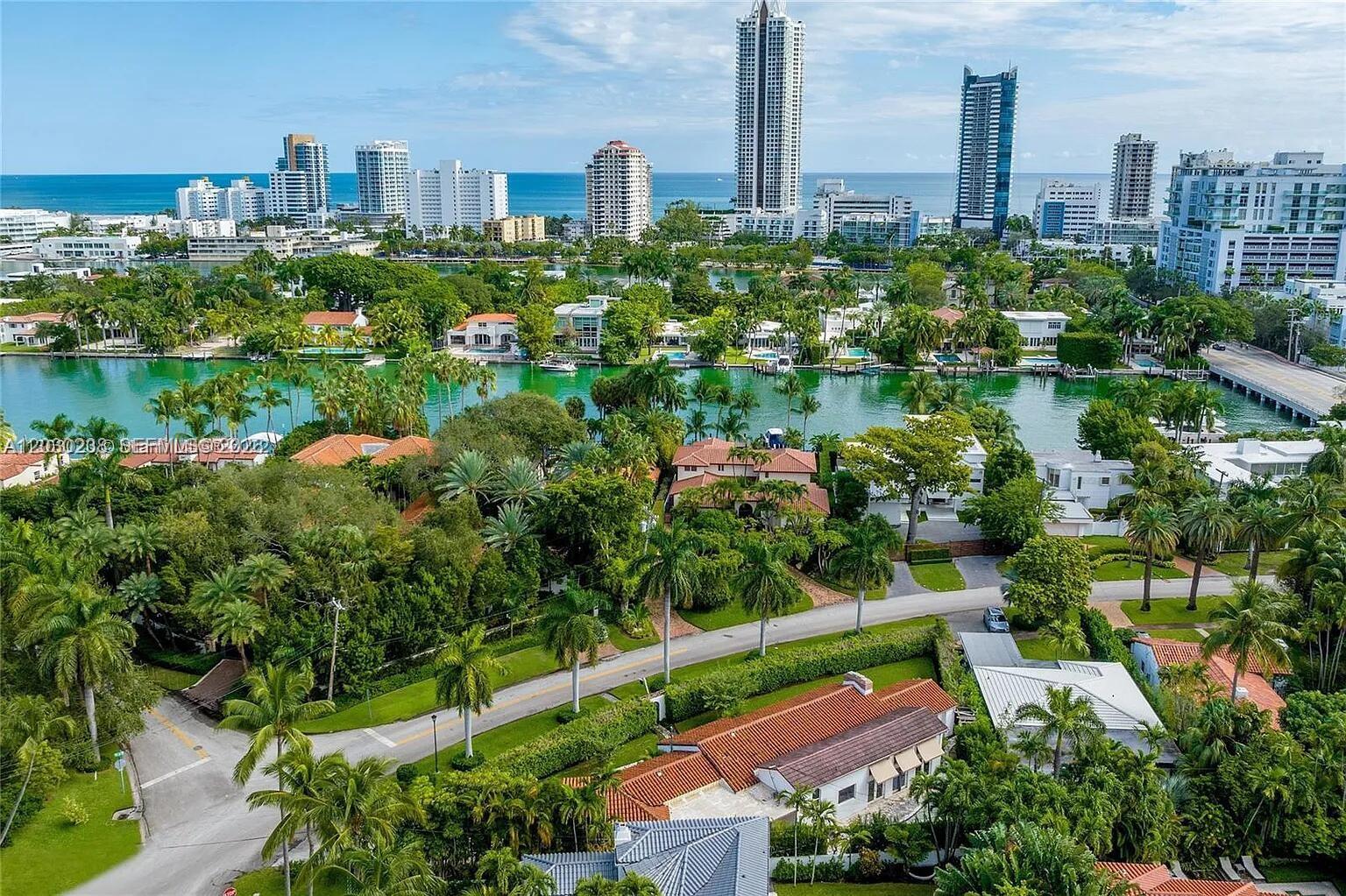 6350 Pinetree Dr, Miami Beach FL 33141