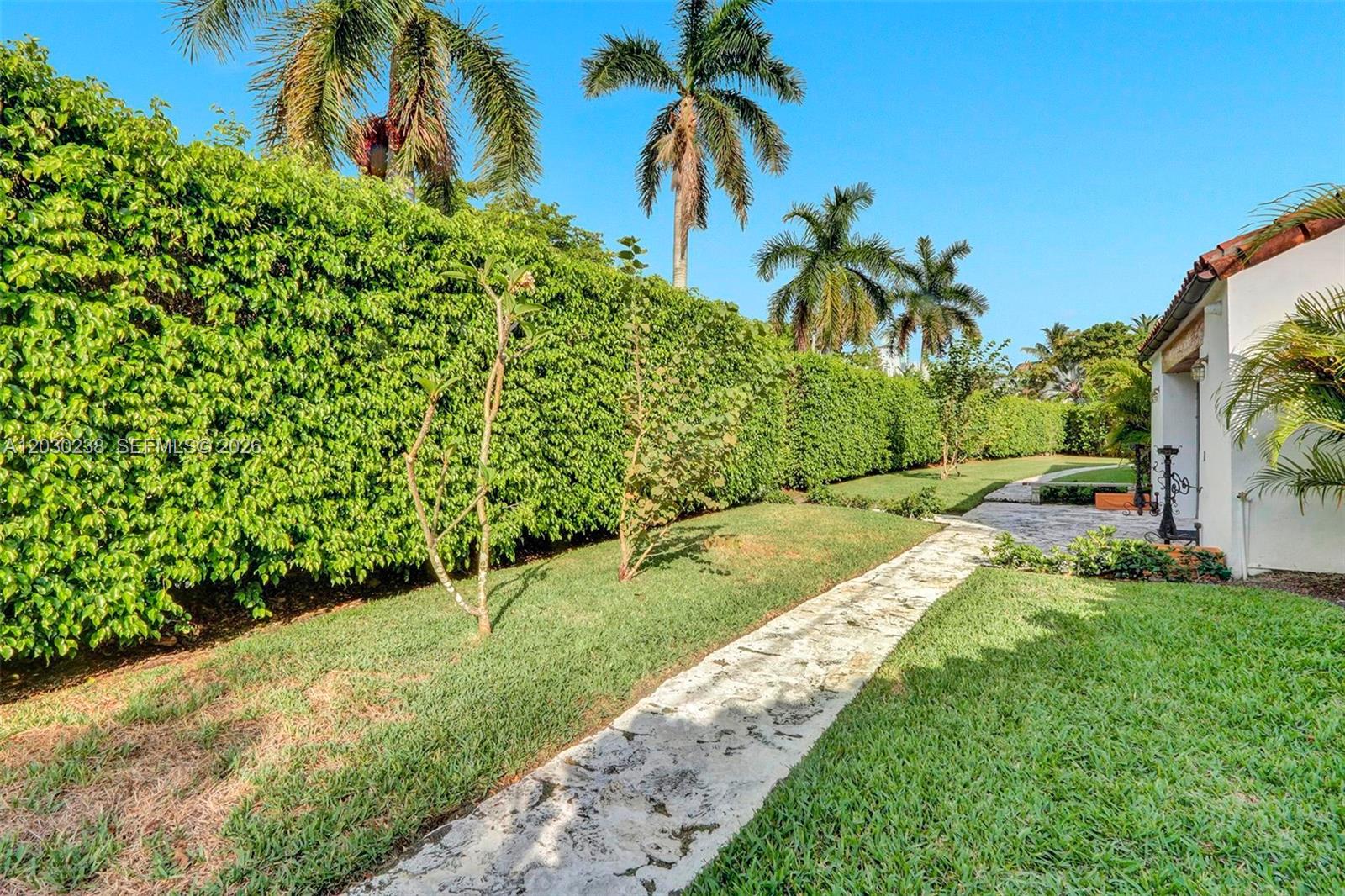 6350 Pinetree Dr, Miami Beach FL 33141
