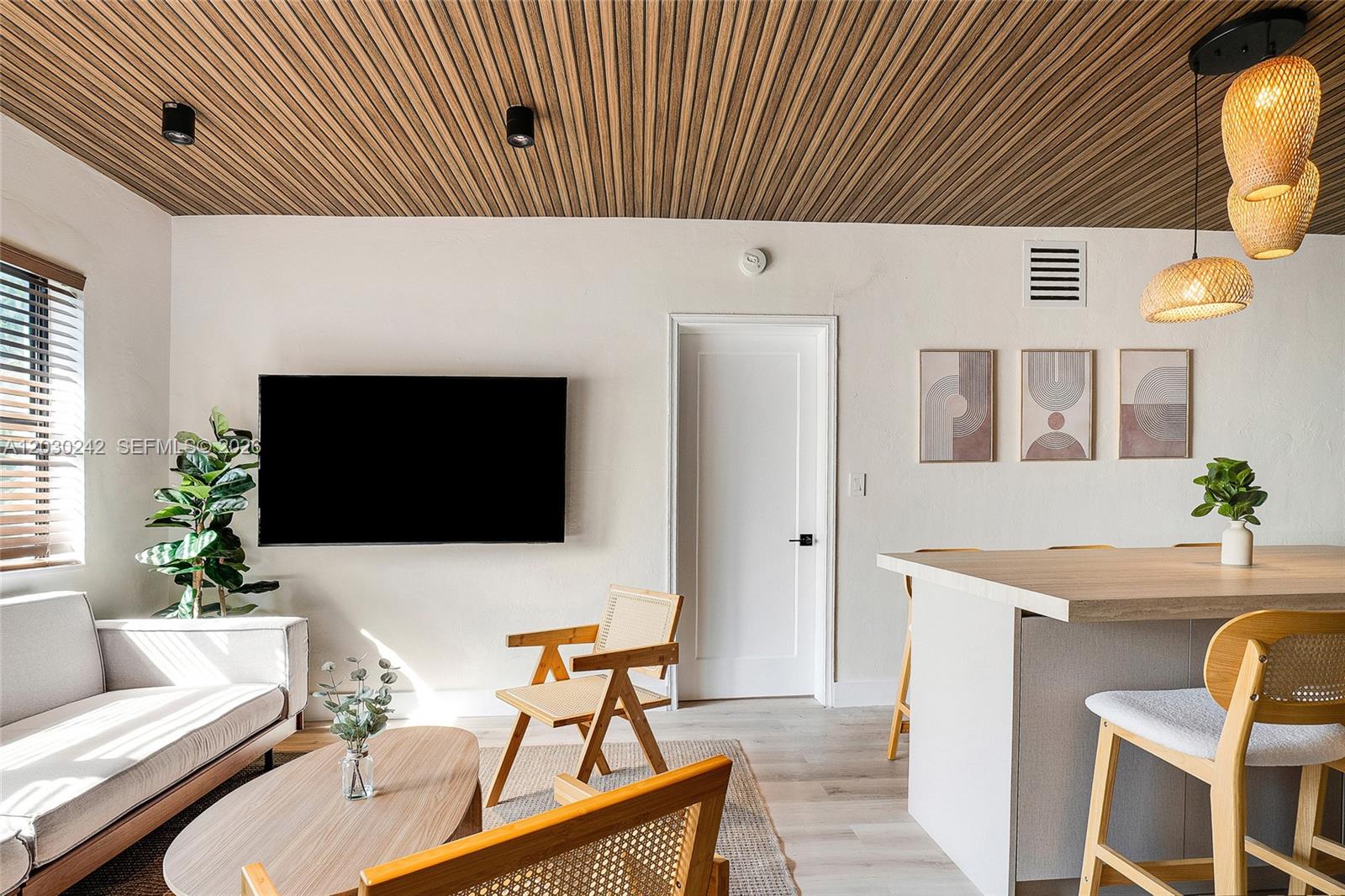 1275 Marseille Dr #42, Miami Beach FL 33141