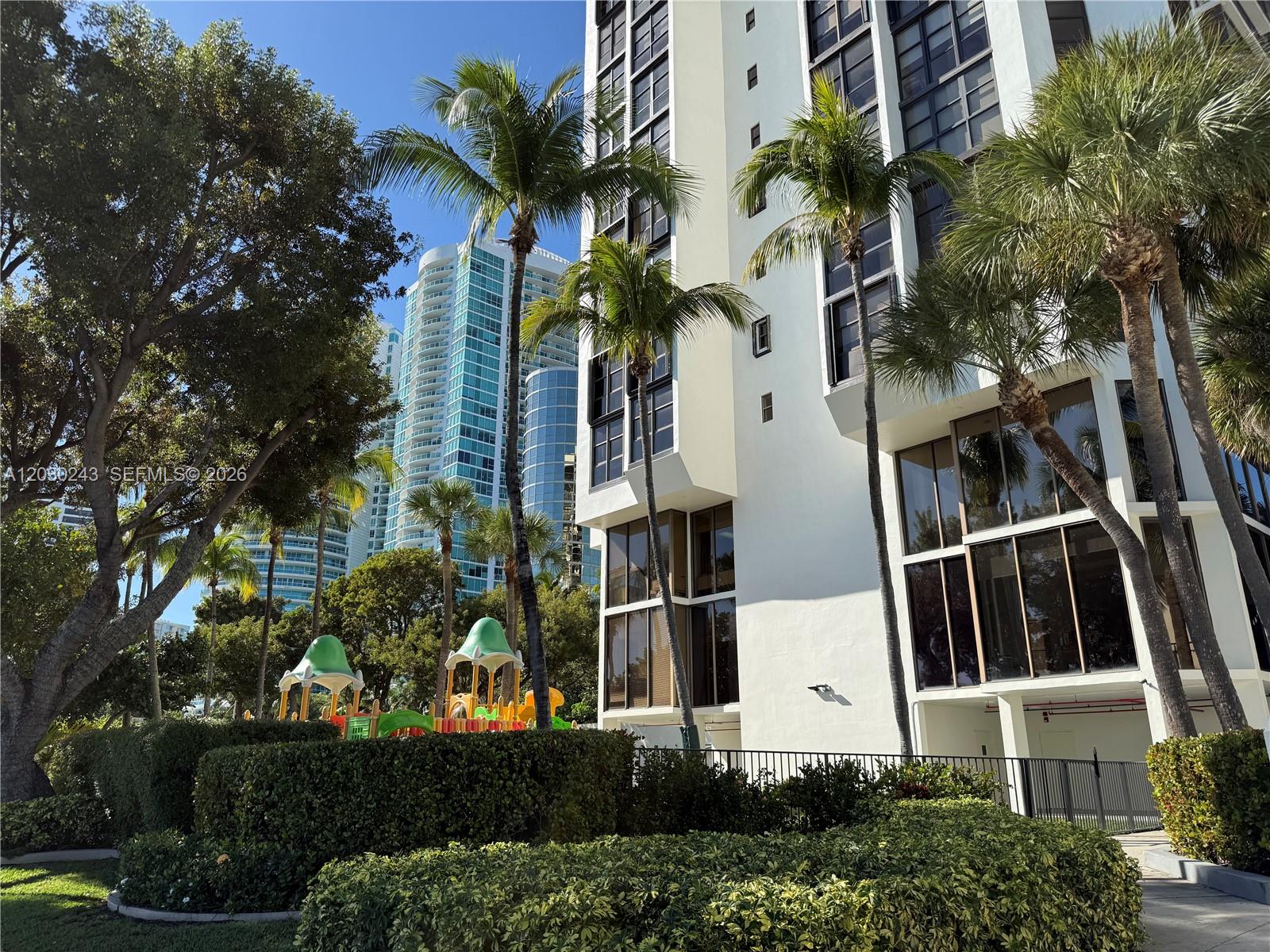 1925 Brickell Ave #1403, Miami FL 33129