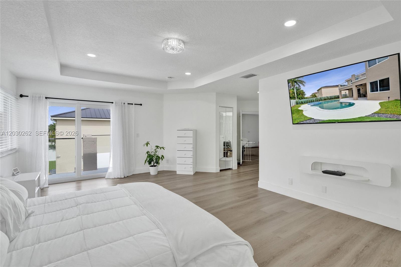 16180 SW 14th St, Pembroke Pines FL 33027