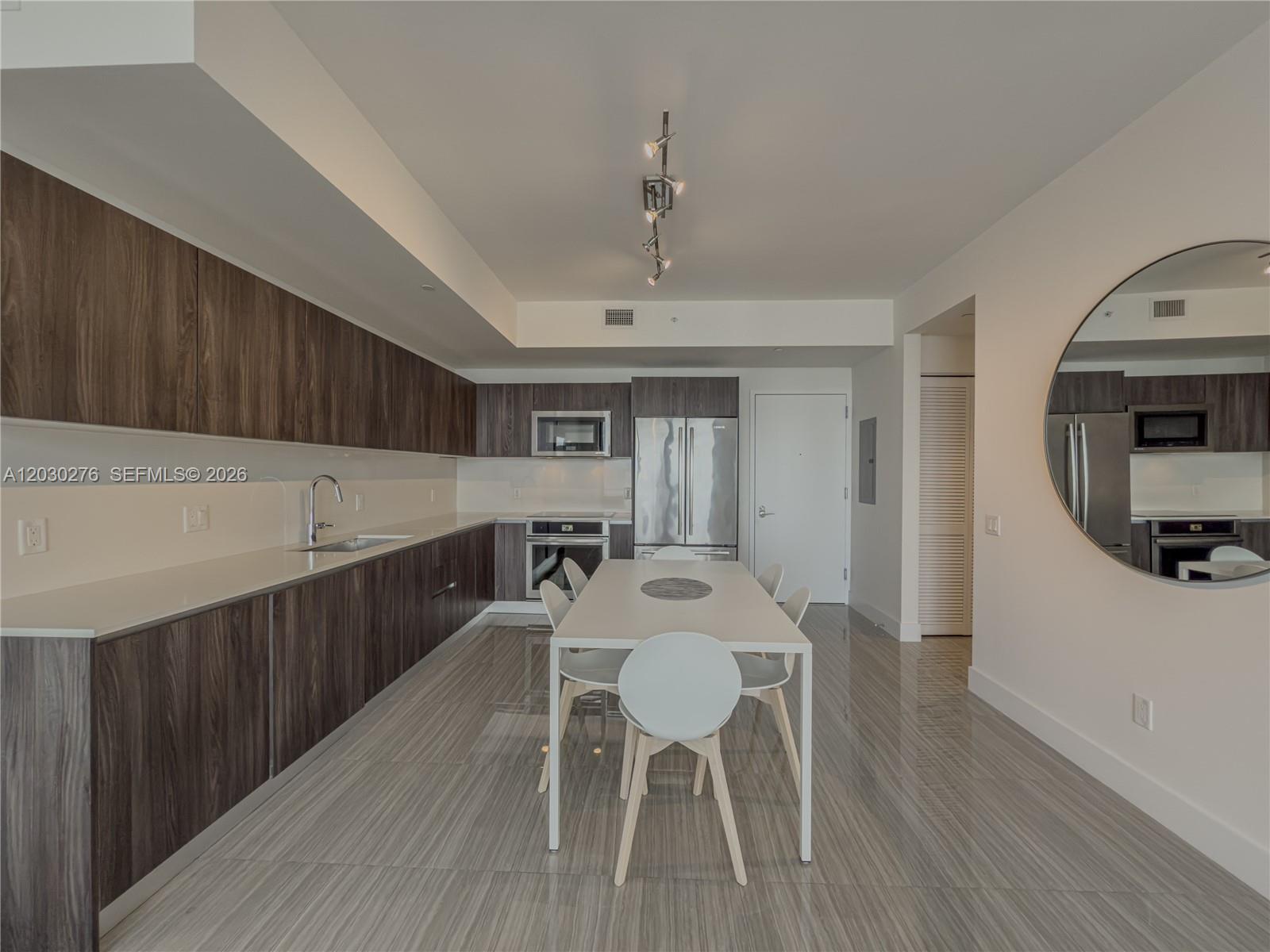 2960 NE 207th St #1104, Aventura FL 33180