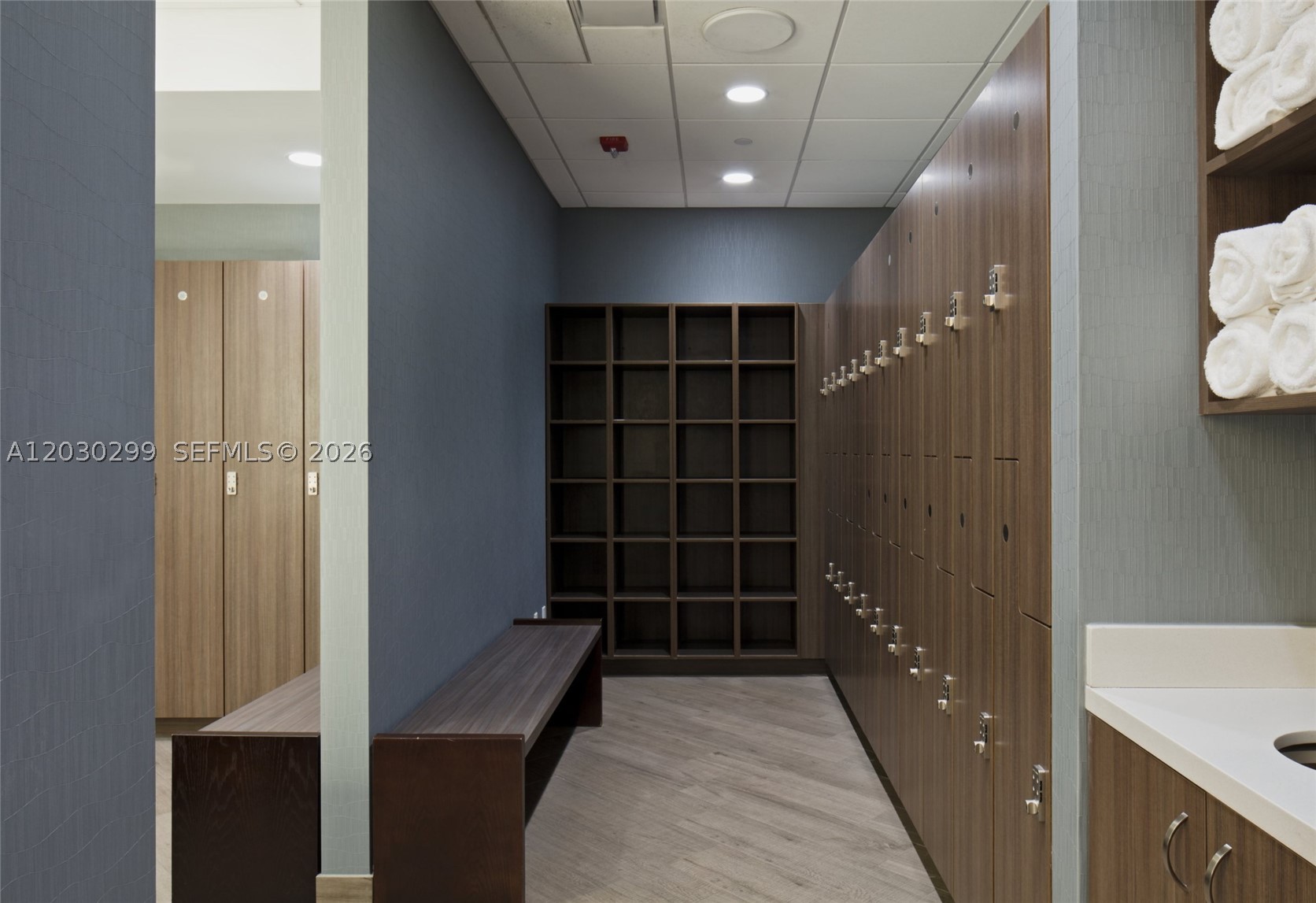 21050 Point Pl #2601, Aventura FL 33180