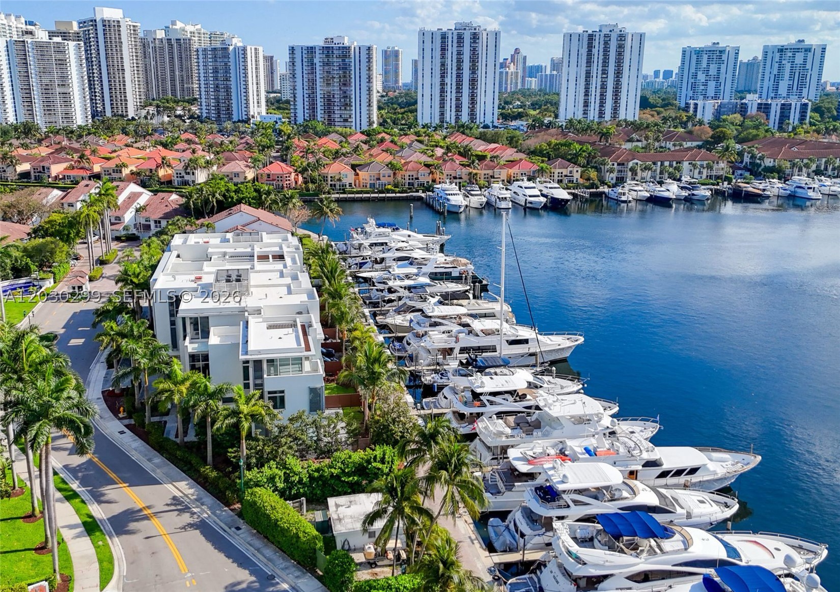 21050 Point Pl #2601, Aventura FL 33180