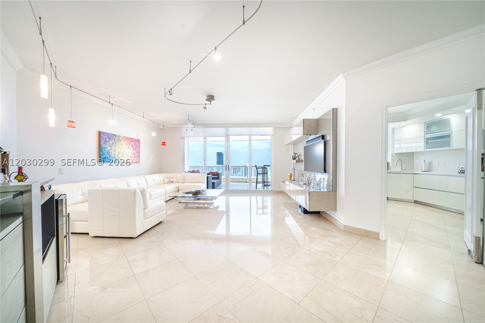 21050 Point Pl #2601, Aventura FL 33180