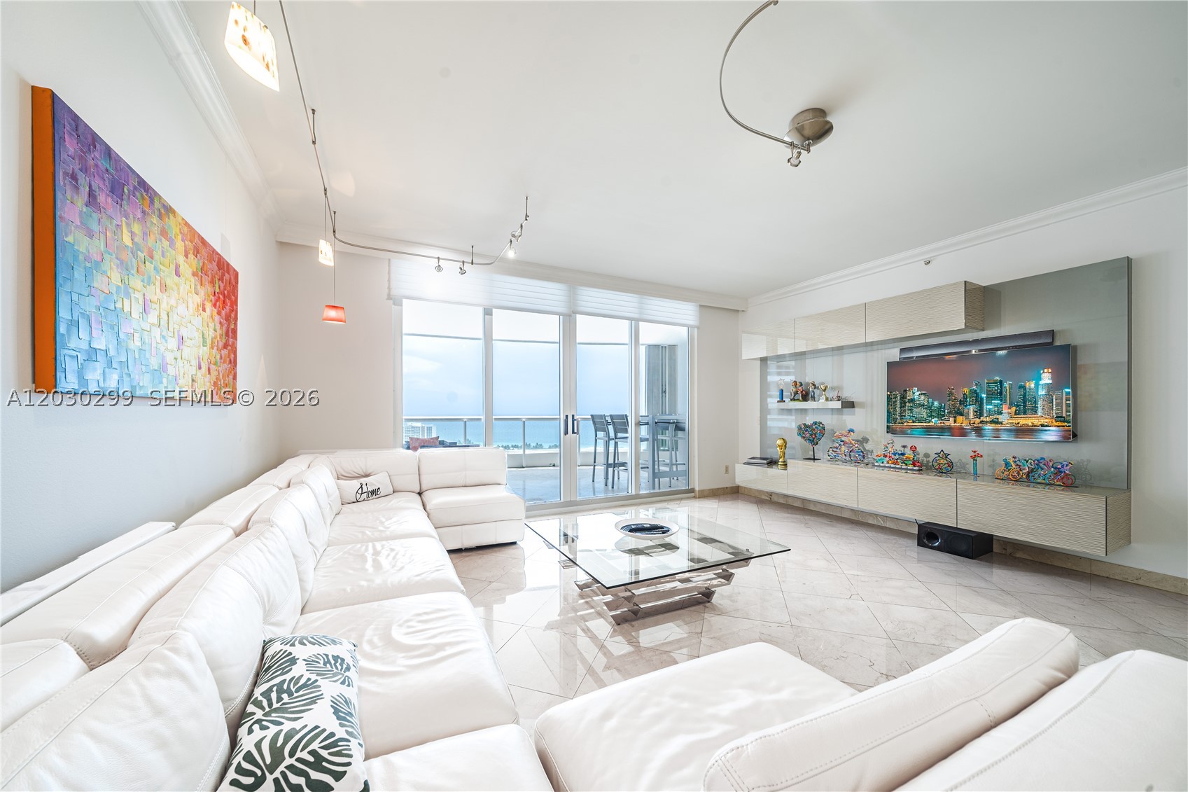 21050 Point Pl #2601, Aventura FL 33180