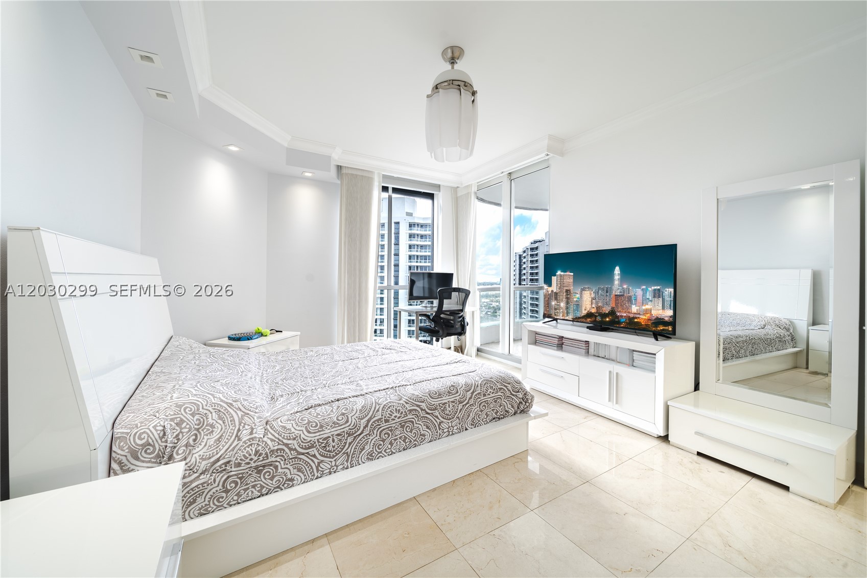 21050 Point Pl #2601, Aventura FL 33180