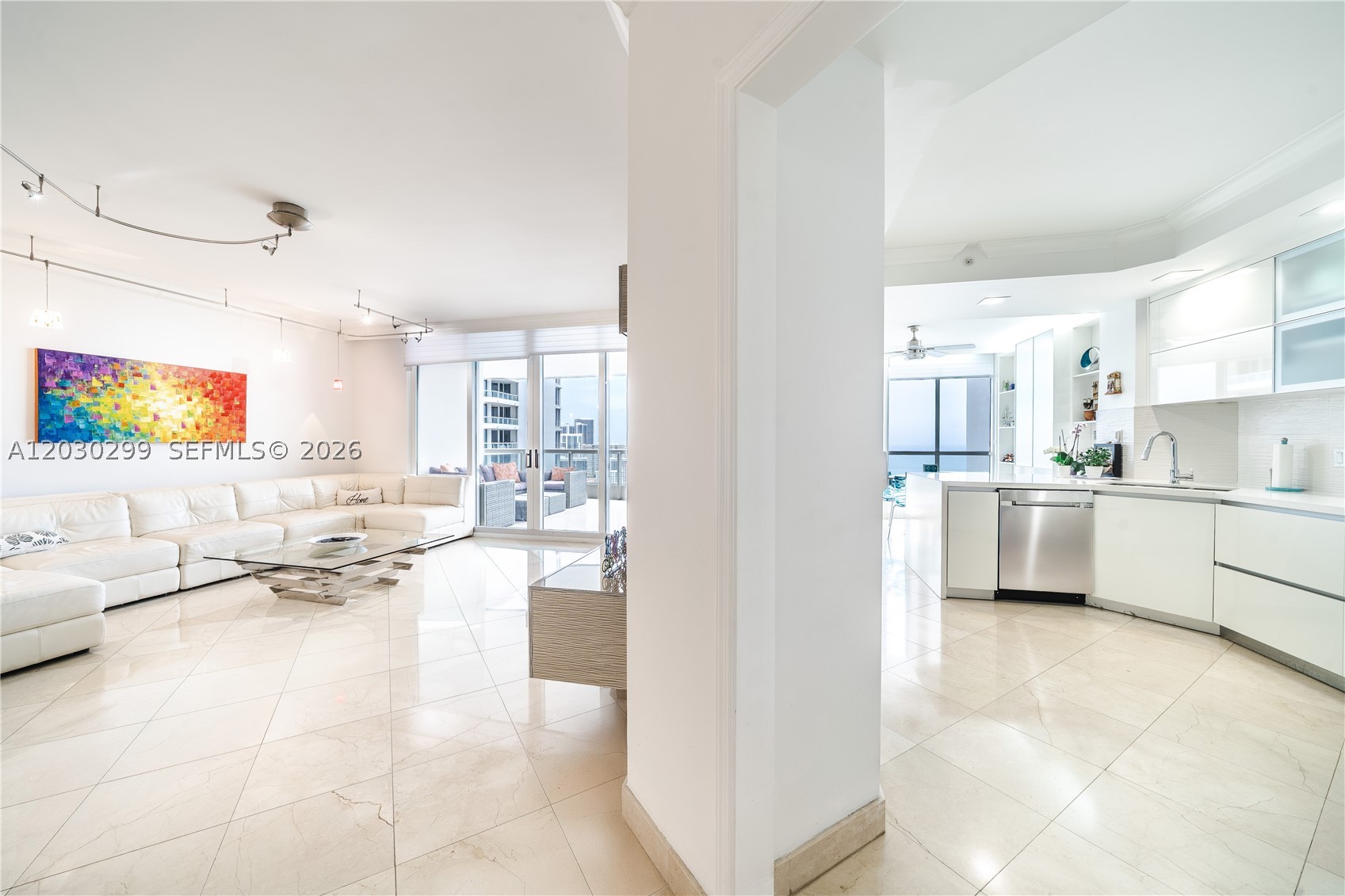 21050 Point Pl #2601, Aventura FL 33180