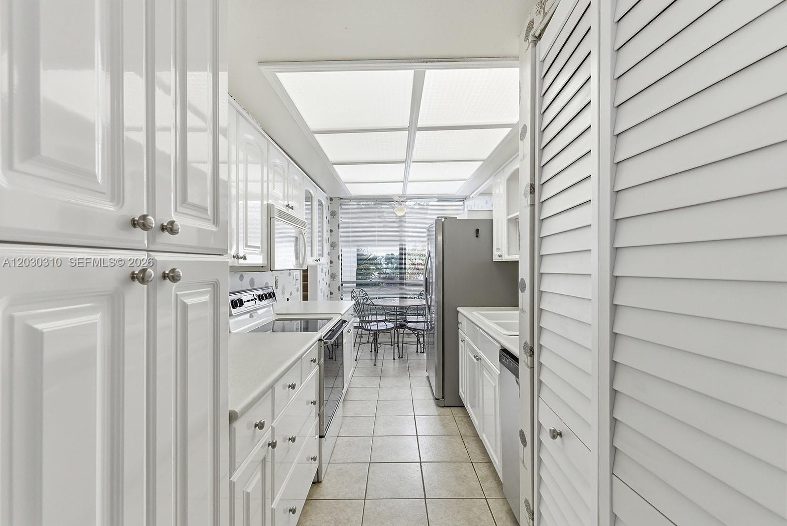 1309 Bridgewood Dr, Boca Raton FL 33434