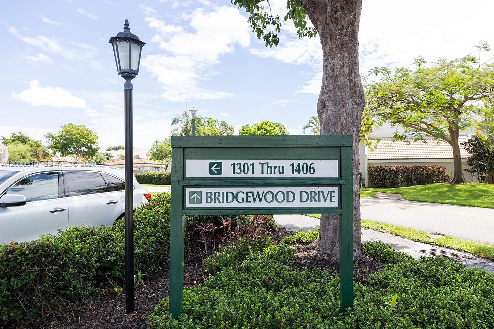 1309 Bridgewood Dr, Boca Raton FL 33434