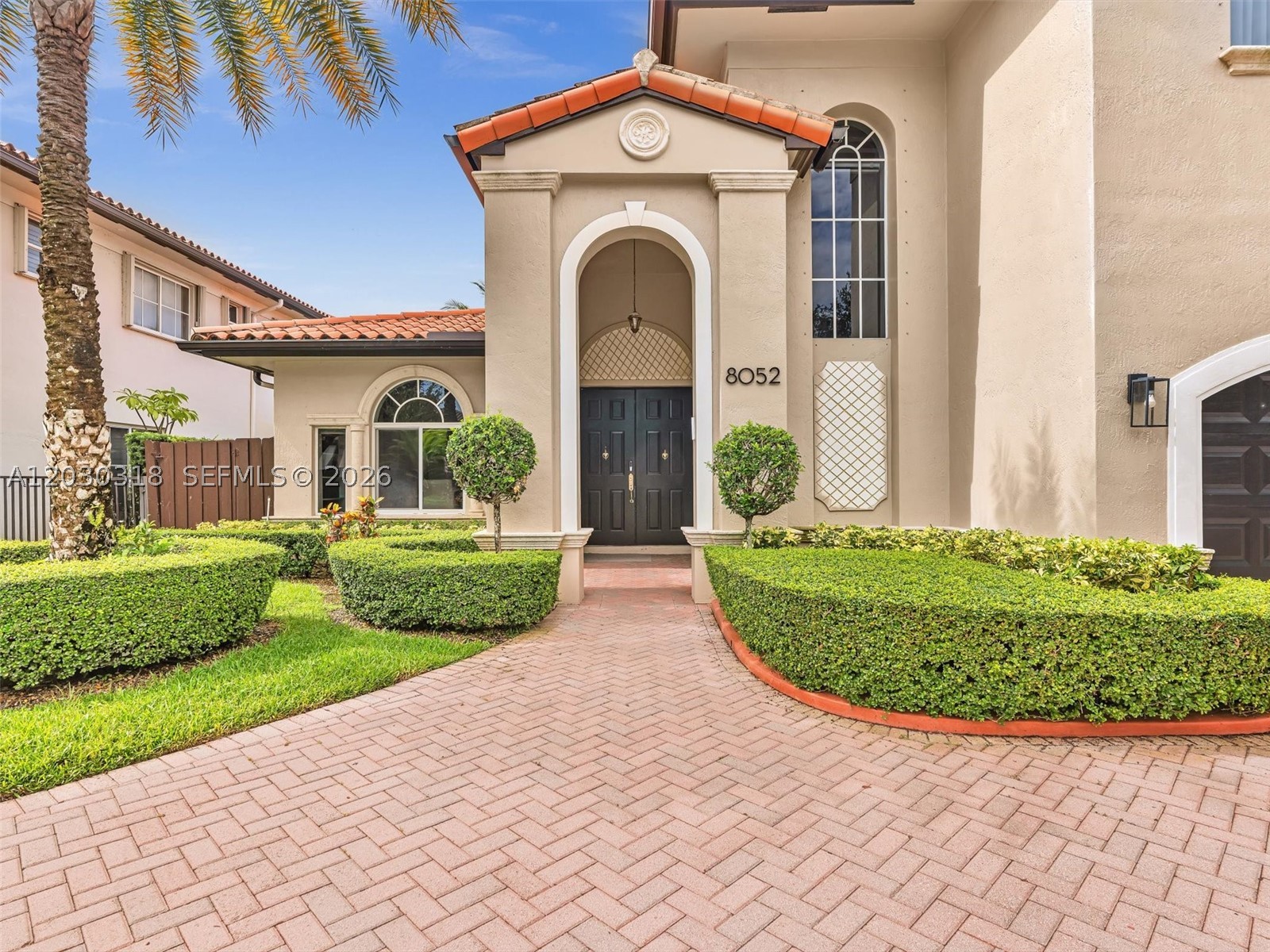 8052 NW 161st Ter, Miami Lakes FL 33016
