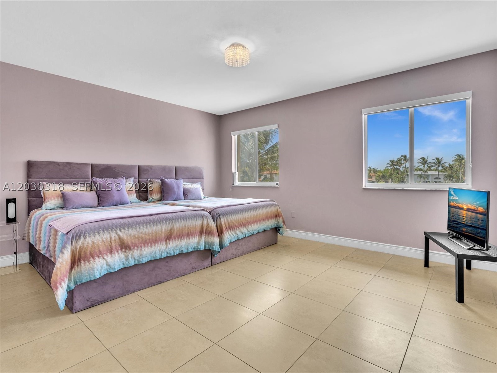 8052 NW 161st Ter, Miami Lakes FL 33016