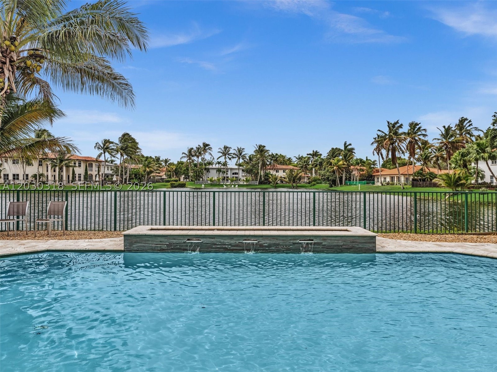 8052 NW 161st Ter, Miami Lakes FL 33016